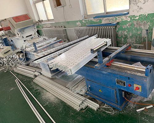 斷橋生產(chǎn)設備